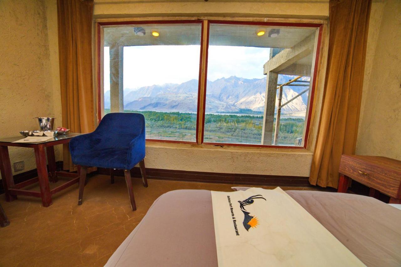 Baltistan Fort Skardu Resort Екстер'єр фото