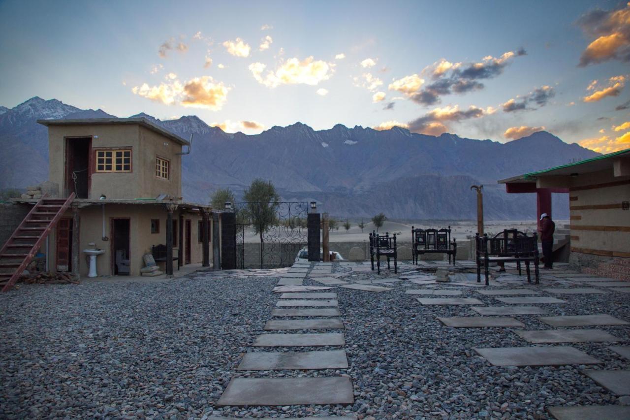 Baltistan Fort Skardu Resort Екстер'єр фото